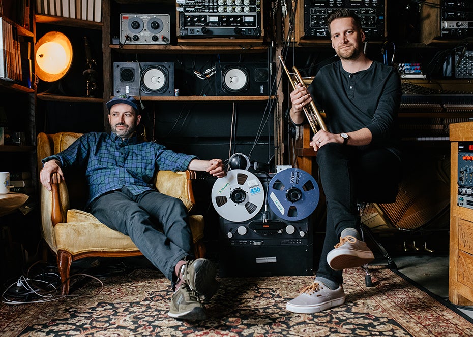 John Raymond & S. Carey "Shadowlands" (With Gordi)